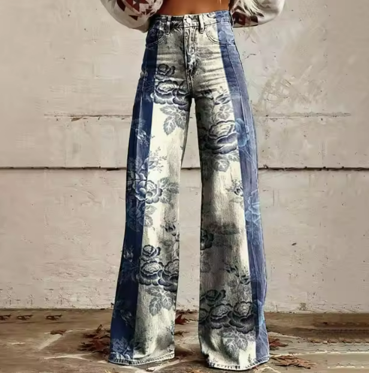 Letizia | Bell Bottom Jeans