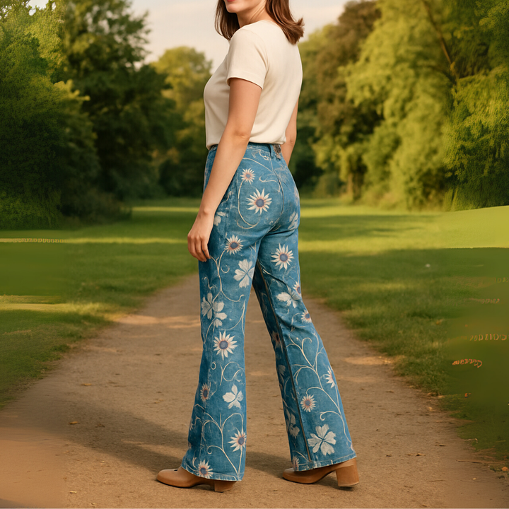 Alessia | Bell Bottom Jeans
