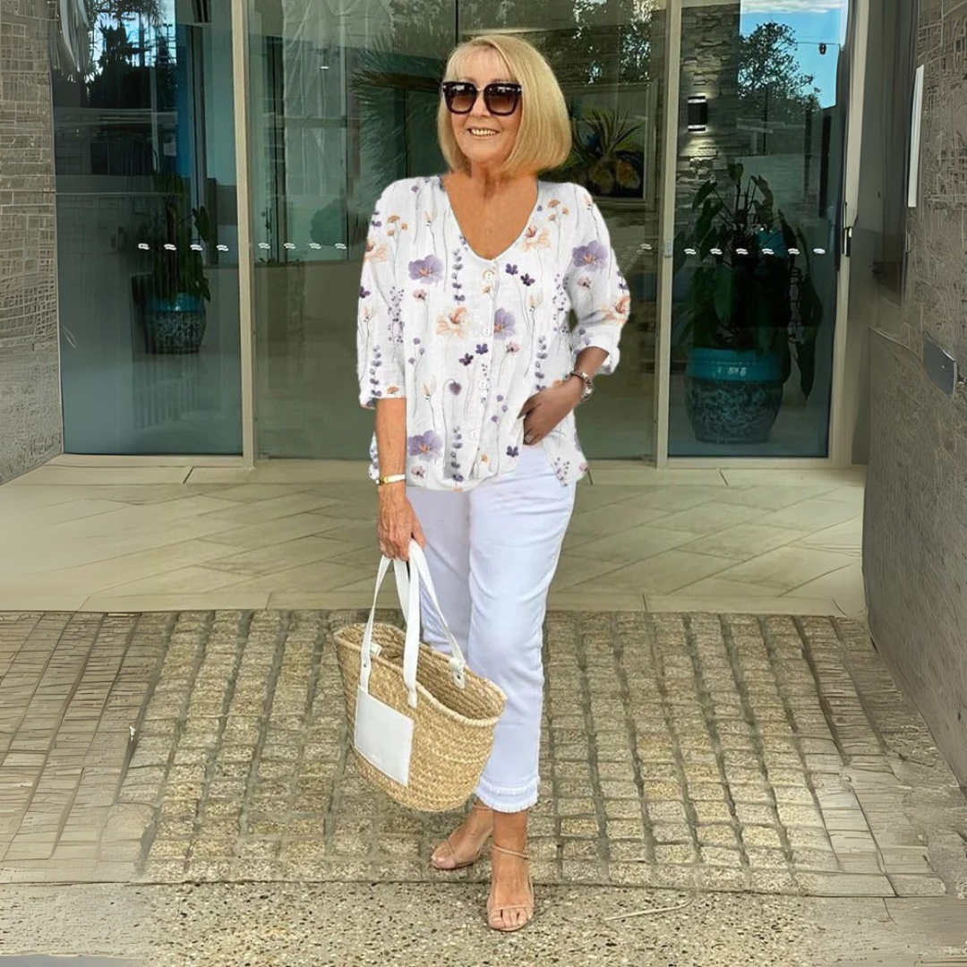 Veda | Flattering Comfort Blouse
