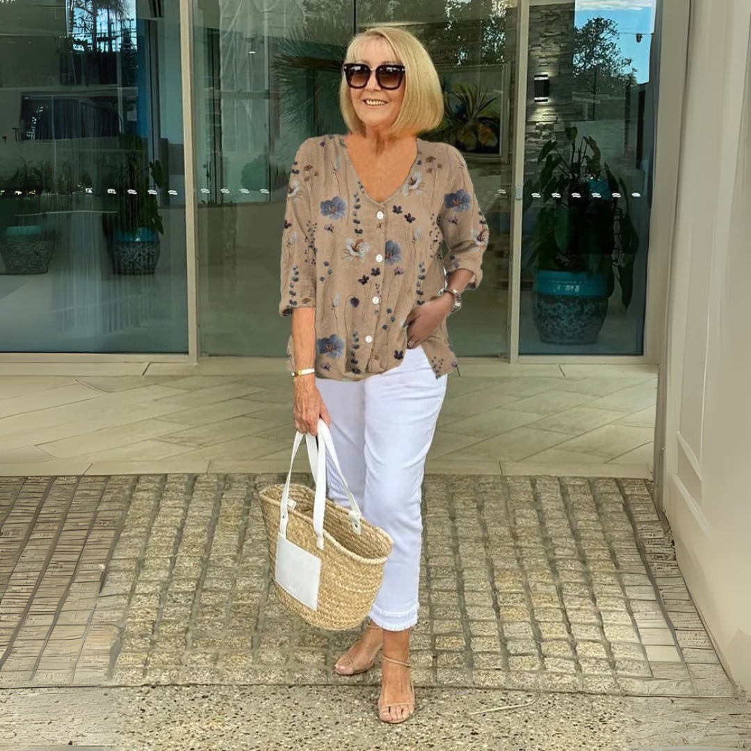 Veda | Flattering Comfort Blouse