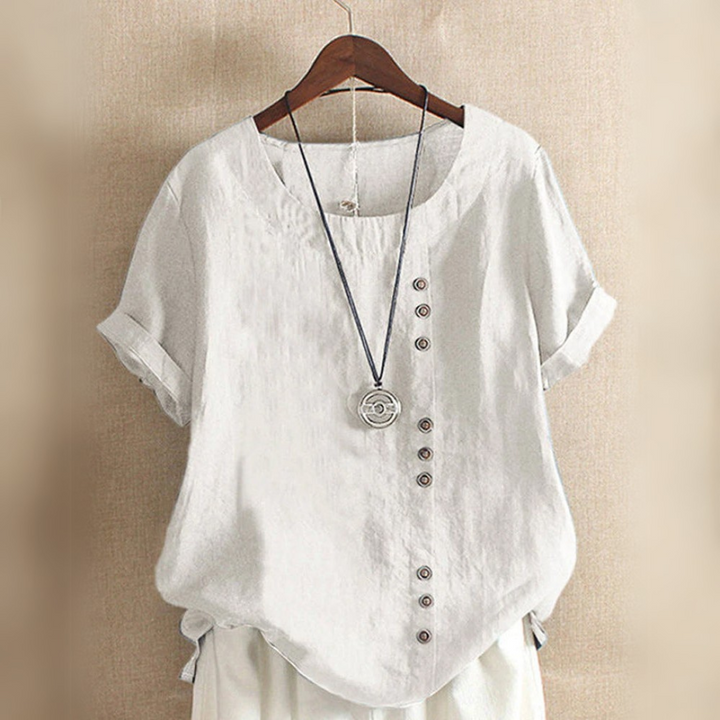 Kelly |  Flattering Everyday Blouse