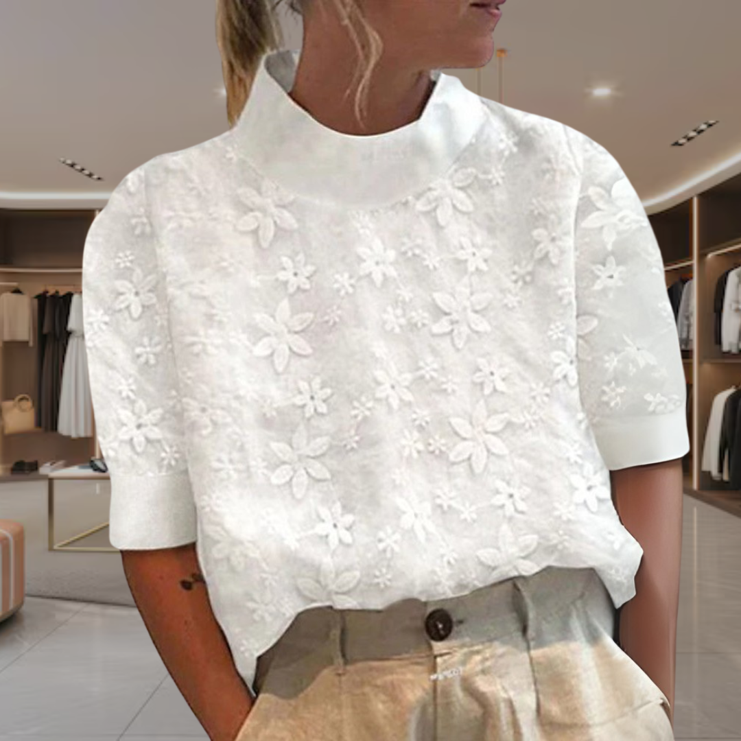 Ezra | Flattering Timeless Blouse