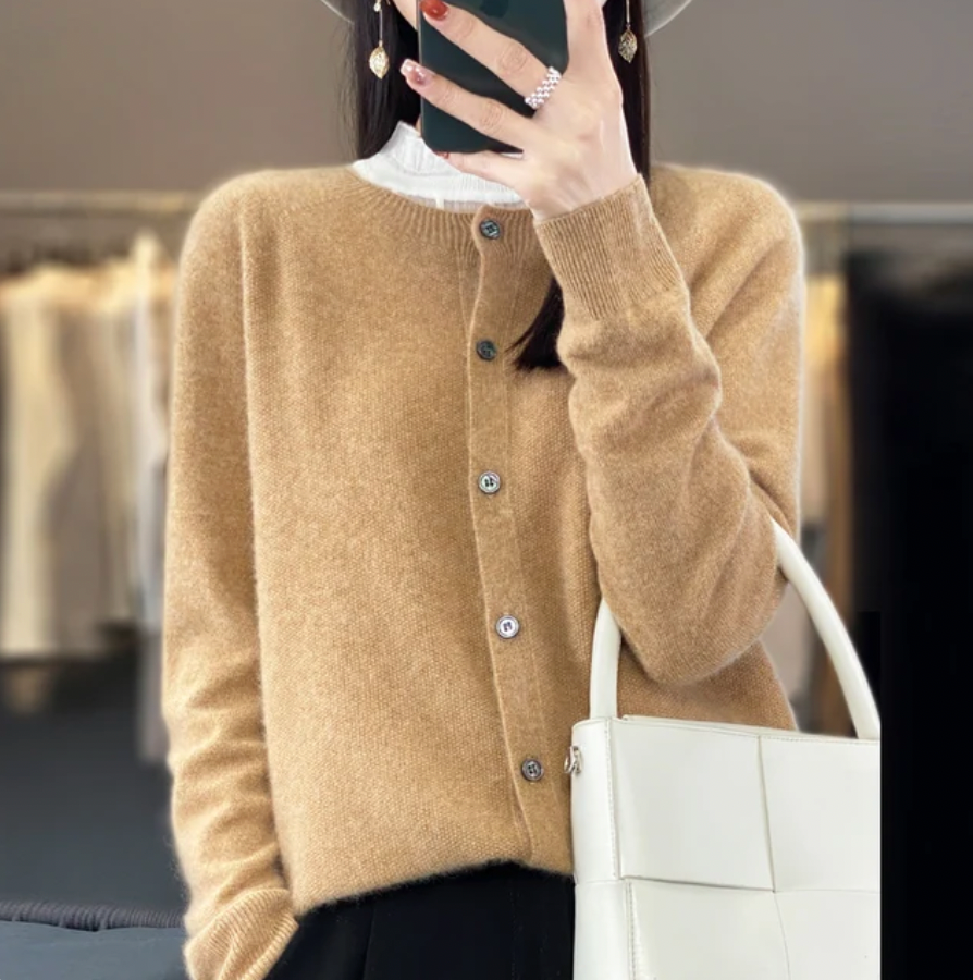Annika | Elegant Wool Sweater