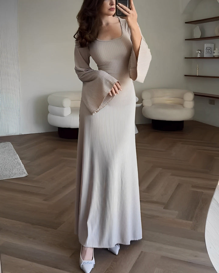 Alina | Elegant Comfort Maxi