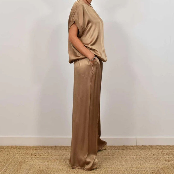 Aveline | Elegant Comfort Set